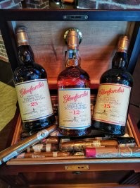 Дорогое мясо, отменное виски, и человек начинает совершать ошибки.