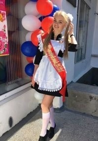 Уже не школьницы. Самые обаятельные девушки российских выпускных 2020 года