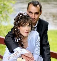 "Девушка страдала от хейтеров и кто-то даже поговаривал, что Вероника покончила жизнь самоубийством...."
Не несите ахинею... Свадьба у нее была.