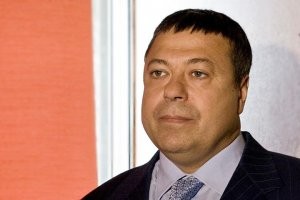 Отец насильника уж больно на Михася смахивает