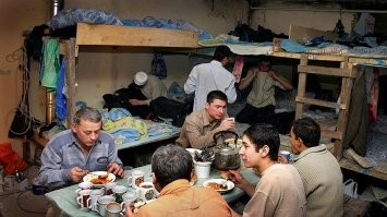 чем наши сезонные рабочие отличаются от тех кто в европе ?
у нас и условия хуже и кидают с зарплатой намного чаще