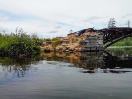 Да? Значит, я ошибался. Вот это место (мост №3, кажется):