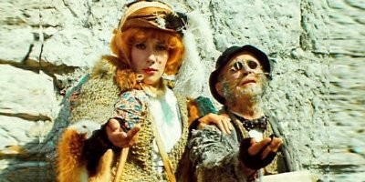 Ага))) дай на время подержать твои деньги, мы все вернем через 10 минут, наверно)) Эх поколение, не знающее шикарного произведения про Буратино))