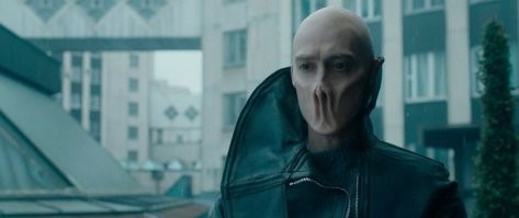 Я то думал что с лицом у него....