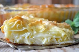 Авторша, посмотри на этот безукоризненный шедевр кулинарии, потом на свое недоразумение, и подумай десять раз, стоит ли присваивать чужое название, даже с термином-"ленивая"