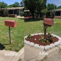 На правой картинке не хватает петельки снизу.