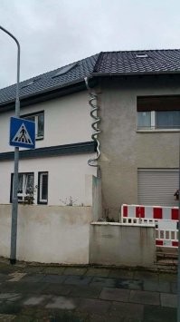 Мне бы хоть каплю их гениальности, может и жизнь бы стала лучше