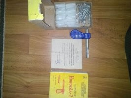 Сверлить - это ещё что. А вот при помощи такого прибора долбить дырки в стене под ковер, полки и прочее - это уже мука мучная как для пользователя, так и для окружающих. Можно представить, сколько раз нужно долбануть по этому дабы пробить достаточную для крепления ж/б стену...
