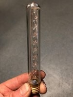 это последовательное соединение. перегорит одна - встанут остальные.