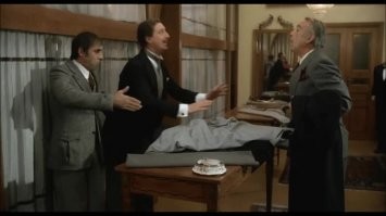 Сразу вспоминается классика! 
Тебя уже выпустили из лепрозория ?