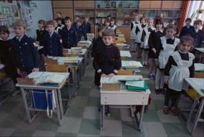 80-е... А где это были парты на одного человека?