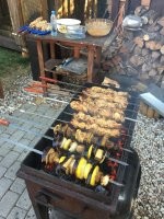 Проще делаю быстро через блендер с чесноком и маслом