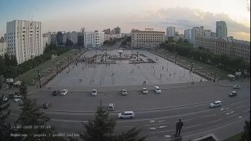 Площади Хабаровска заполнены! 
Но это не точно.