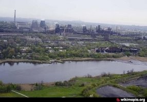 макеевский меткомбинат им кирова... работало на нем 15 000 человек... остался только прокат...