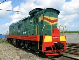 Помимо электровозов из Чехословакии были (да и сейчас их полно) маневровые тепловозы ЧМЭ2 и ЧМЭ3.