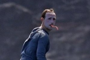 Марк Цукерберг, вот ты и попал под раздачу!