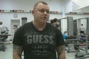 Если родился с 3,14здой, но потом всю жизнь жрал тестостерон, как не в себя, соревноваться в женском зачете зашквор.
На фотографии девочка Анечка, если кто не признал.