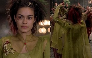 Очень удивлён претензией режиссёра на историчность фильма. Я воспринял фильм как некий стёб над эпохой рыцарства, и даже Чоссер с голым задом прекрасно вписался в эту буффонаду. Особенно же "историчны" наряды и причёски главной героини...