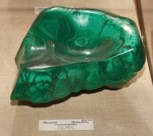 Спасибо. Названия читаются все. Если мелко - фото кликабельны.  Малахит в первой части, это вторая часть. Персонально сюда копирую: