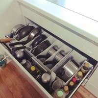 Фиговое решение. Объем посуды не используется. Кастрюлька в кастрюльку
..