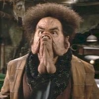 Это нос его брата.