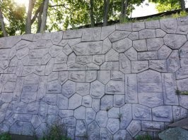 Кронштадт.  Ступени гранитные, рубили секциями.