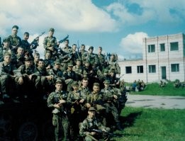 Мда, оказывается мы уделывали нормативы S.W.A.T. в ТвСВУ еще в 1996 году. Нам тогда было по 16 лет...
Пы.Сы. осенью 1997 года вышел фильм Солдат Джеин - вот мы (уже курсанты, после суворовского училища) ухахатывались с него :)