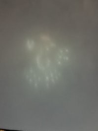 Вот такое "чудо" наблюдали в начале лета в небе над Внуково, в Москве...