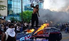 Это в новостях почти каждый день показывают