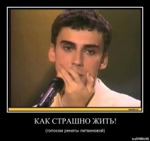 Молния ударила в нескольких метрах от Статуи Свободы
