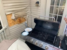 коротко о том, почему дома нужно строить из кирпича и не обделывать горючими материалами