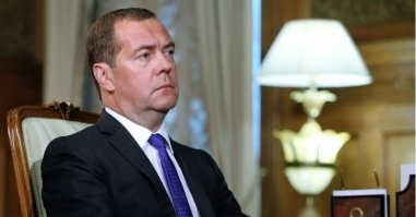 кстати у дома дурака новый хозяин.. как то заставляет задуматься...
