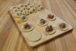 Образ пельменей в демотиваторах