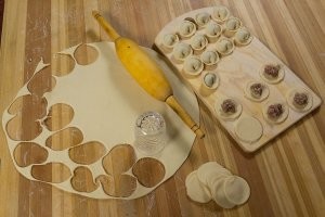 Образ пельменей в демотиваторах