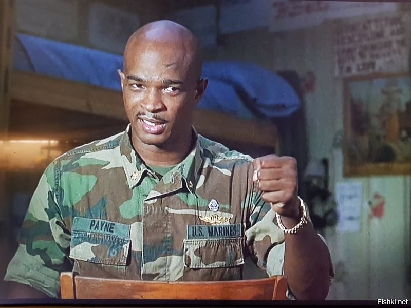 Десантник-железнодорожник?
Напомнило