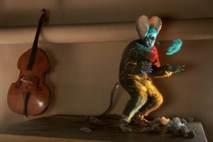 Ну если "Амели" по мнению автора фрик фильм, а что тогда он думает по поводу кина "Пена дней"? Вот где трэш угар.