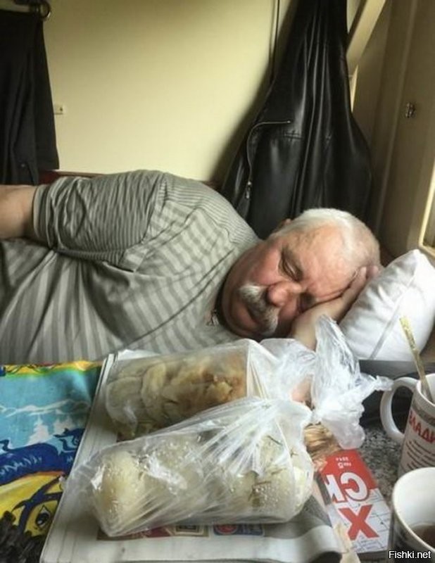 Когда плохо исполнил...
Справа пришло и поехал...