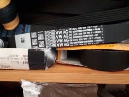 на машине ремень Сонти уже пробежал 60т.  через 30 буду менять все в комплекте. уверен он выдержит еще 30т.  ролик до клина начнет гудеть.  уже приобрел - .