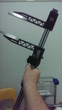 На работе сфоткал пару лет назад. Длинна около полтора метра.