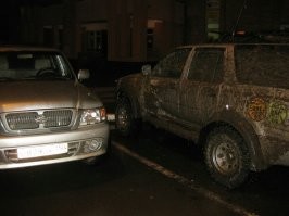 Я в Москве живу. 
И на этой машине, с 2007 года езжу. 
Хотя на 36" тапки, только в 2011 году поставил. 
До этого 29" (родные) и 32" были.