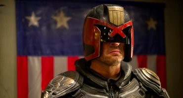 так в чём проблема то? амеры же самые героистые герои-надо было туда судью дредда послать-он бы там быстро всё разрулил)))