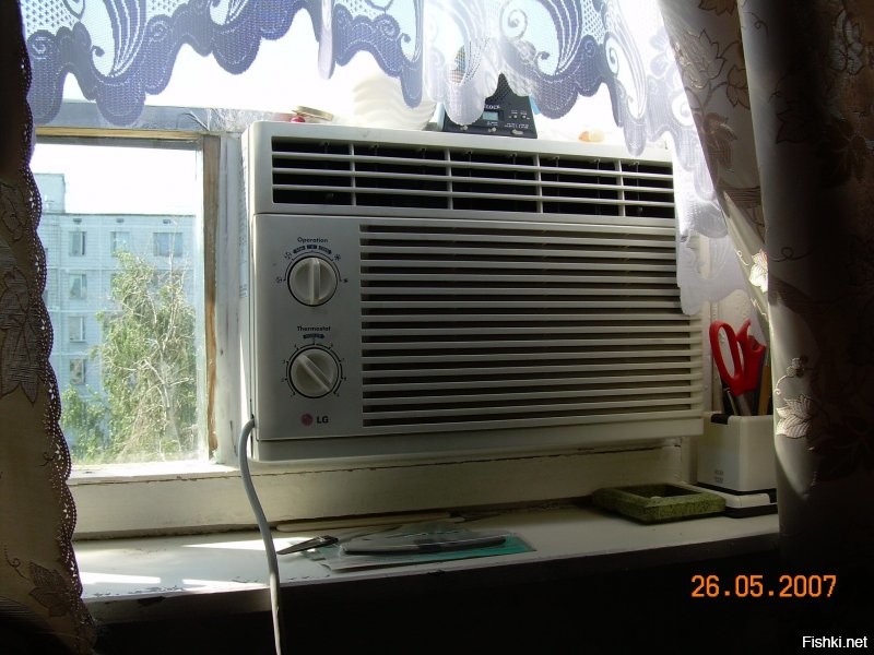 У меня LG с 2003 года. Тоже нормуль.