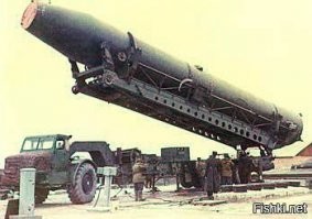 вижу Монику...