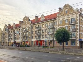 А вот как преобразили советскую архитектуру в России