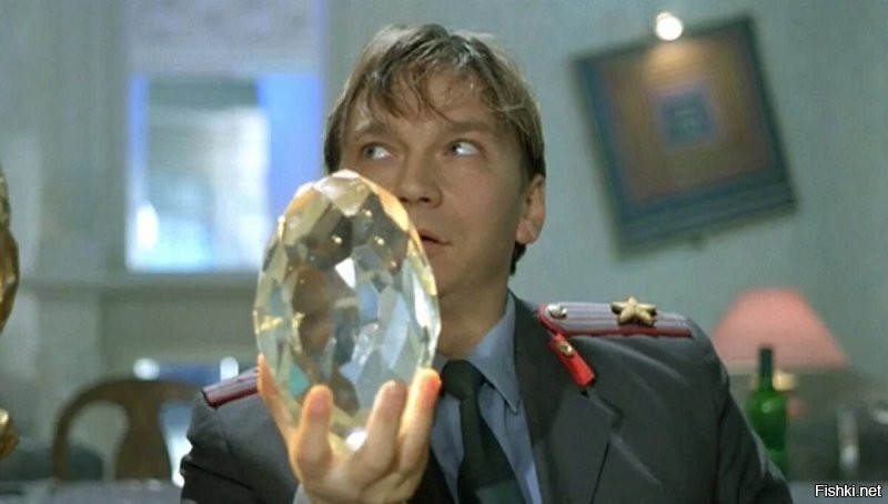 В России добыли самый крупный цветной алмаз в истории страны