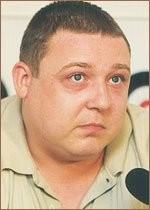 По-моему, это не Семчев, а Сергей Степанченко.
Вот - слева - Степанченко, справа - Семчев.