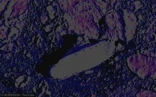 очень подозрительный источник... почти нет на месте "корабля" артефактов...