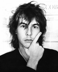 Депрессивней авторов Серебряного века, только авторы русского рока конца 80-х, начала 90-х.
Тоже, кстати, многие не прожили долго...
Походу, подобные "эпидемии", раз в 3-4 поколения, неизбежны.