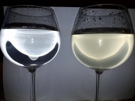 В 2017 году фоткал. Вода из фильтра и из крана. Сейчас еще хуже стало.