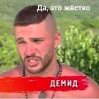 Когда попытался научить приятеля водить трактор, но что-то пошло не так